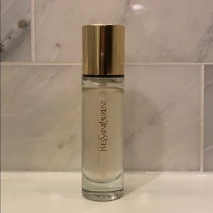Yves Saint Laurent Touché Eclat Blur Primer